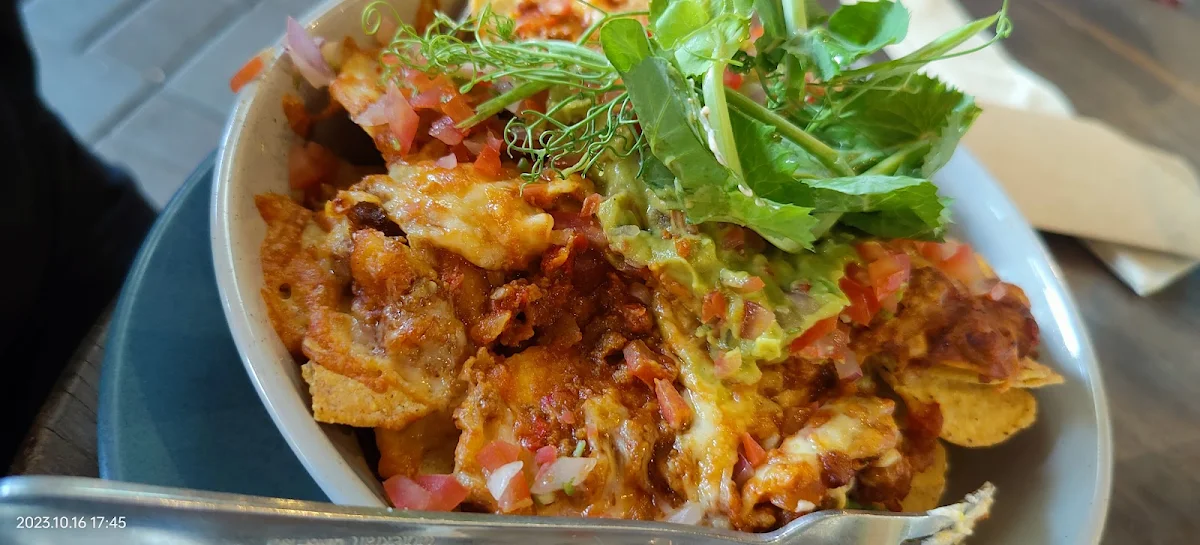 Nachos, Toormina Hotel