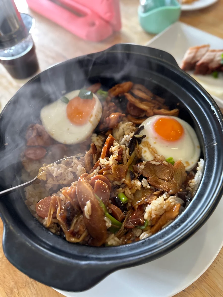 Clay Pot Rice — Cơm Tay Cầm VOA