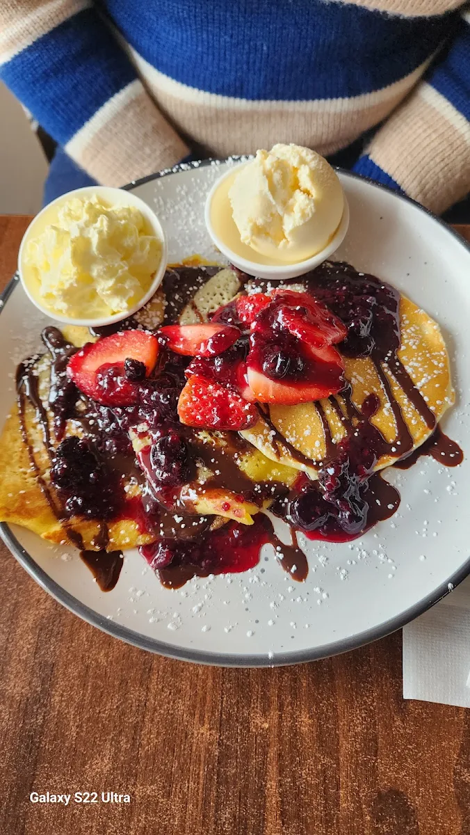 Pancakes, The Perfect Blend Coffee Cafe
