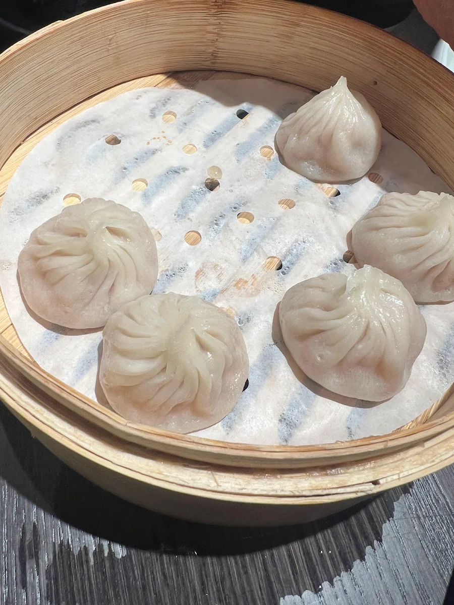 Steamed Crab & Pork Xiao Long Bao 8 pcs