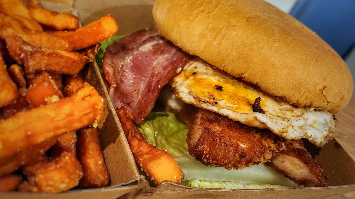 Chicken Caesar Burger
