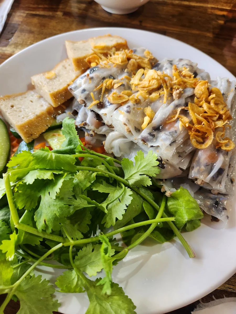 Highlights, Viet Rolls Marrickville