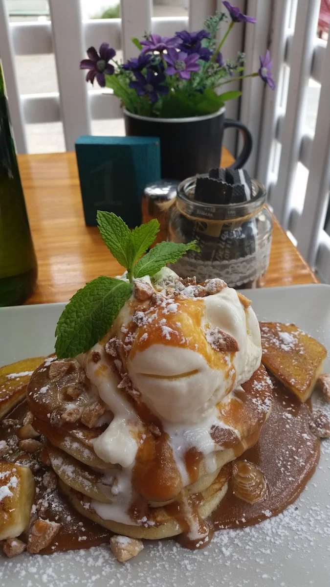 Red Pear Bubble Waffle