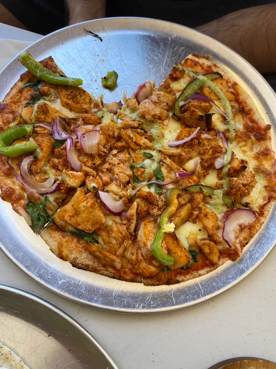 Tandoori Chicken Pizza