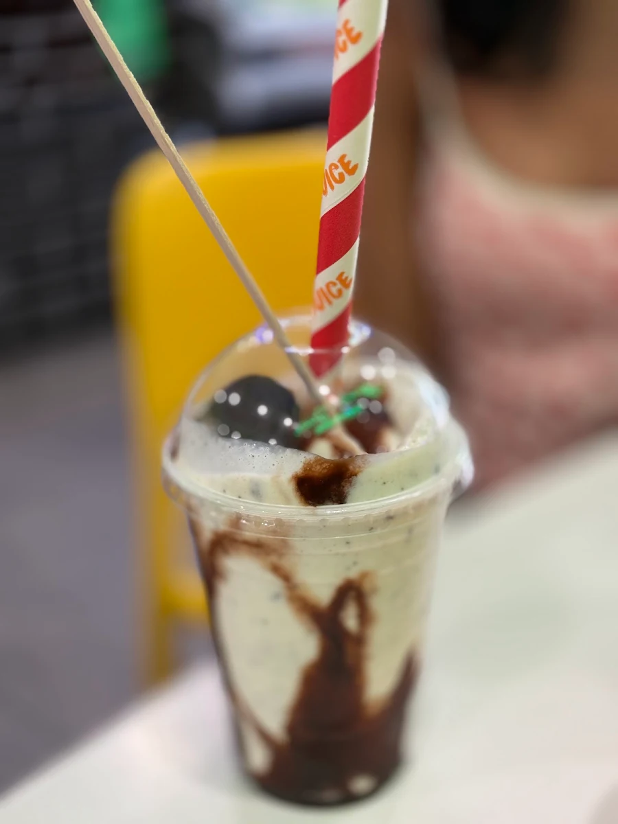 Cookies and Cream Milkshake