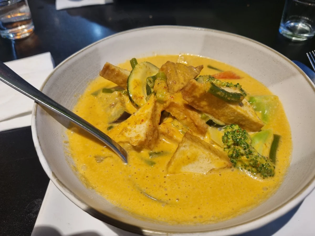 Yellow Curry, Thai Lemon Tree