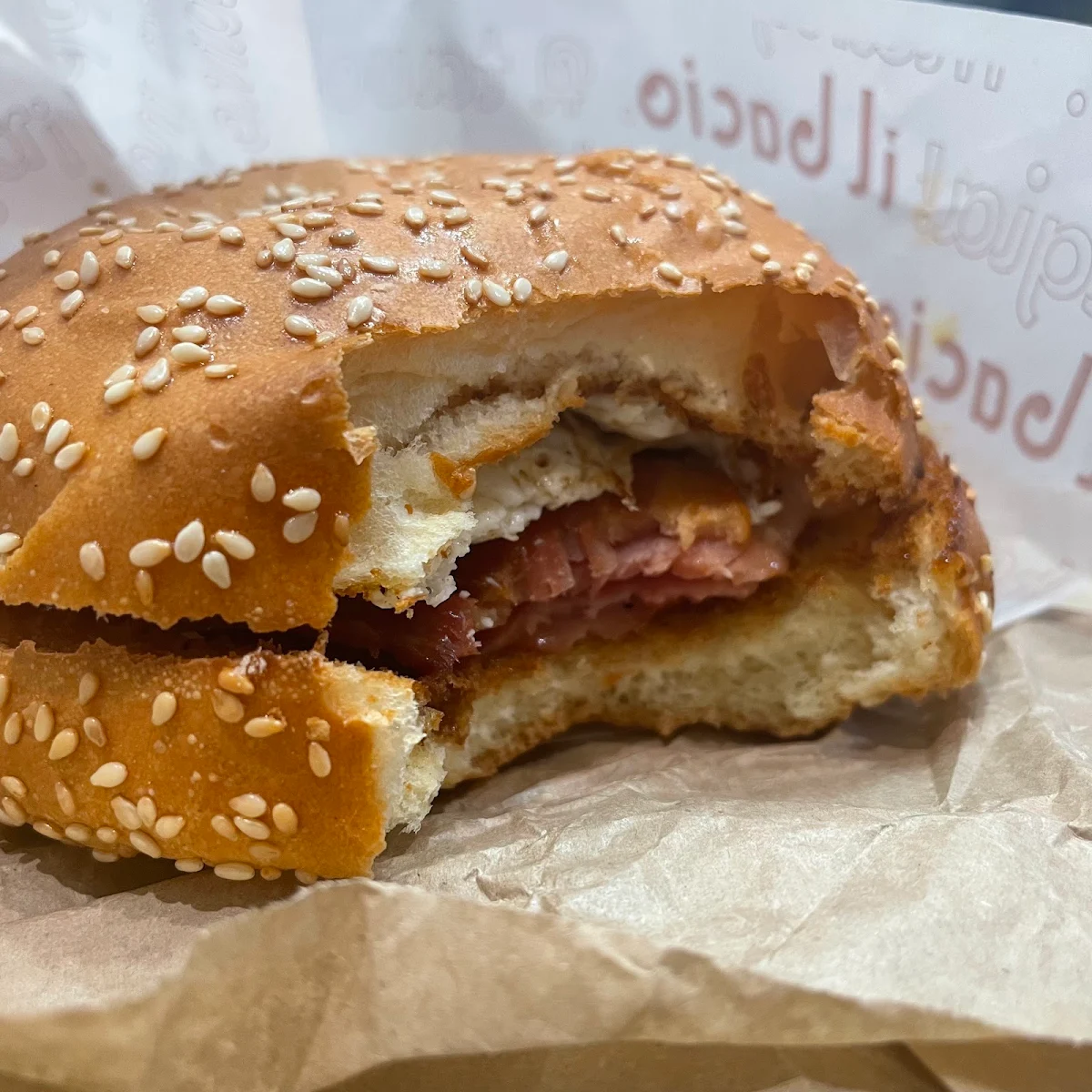 Bacon and Egg Roll, Bacio CUCINA ITALIANA