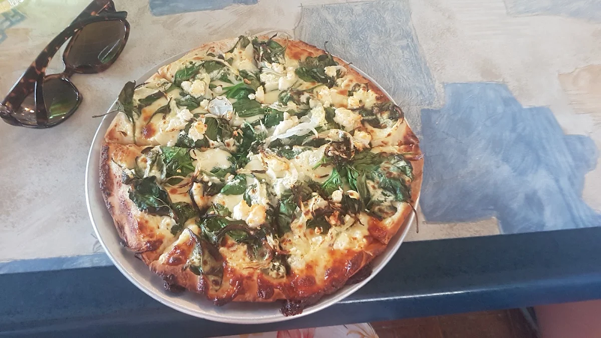 Chilli Pizza Bread, Sandpiper Tavern & Pizzeria
