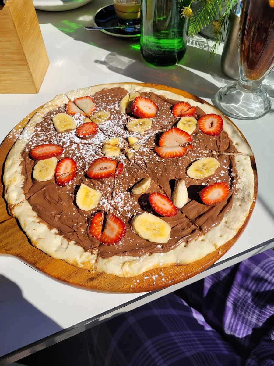 Nutella Pizza