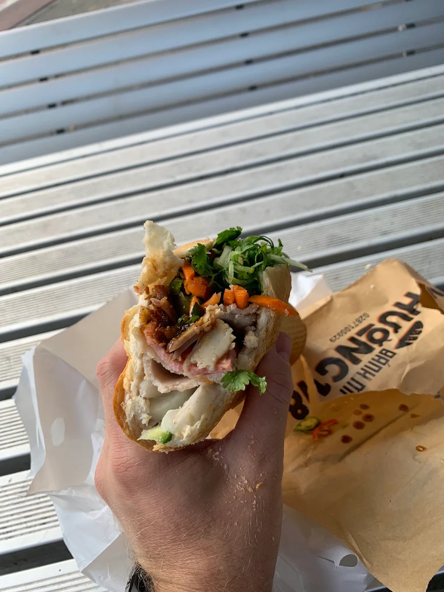Highlights, Banh mi Phuong 18