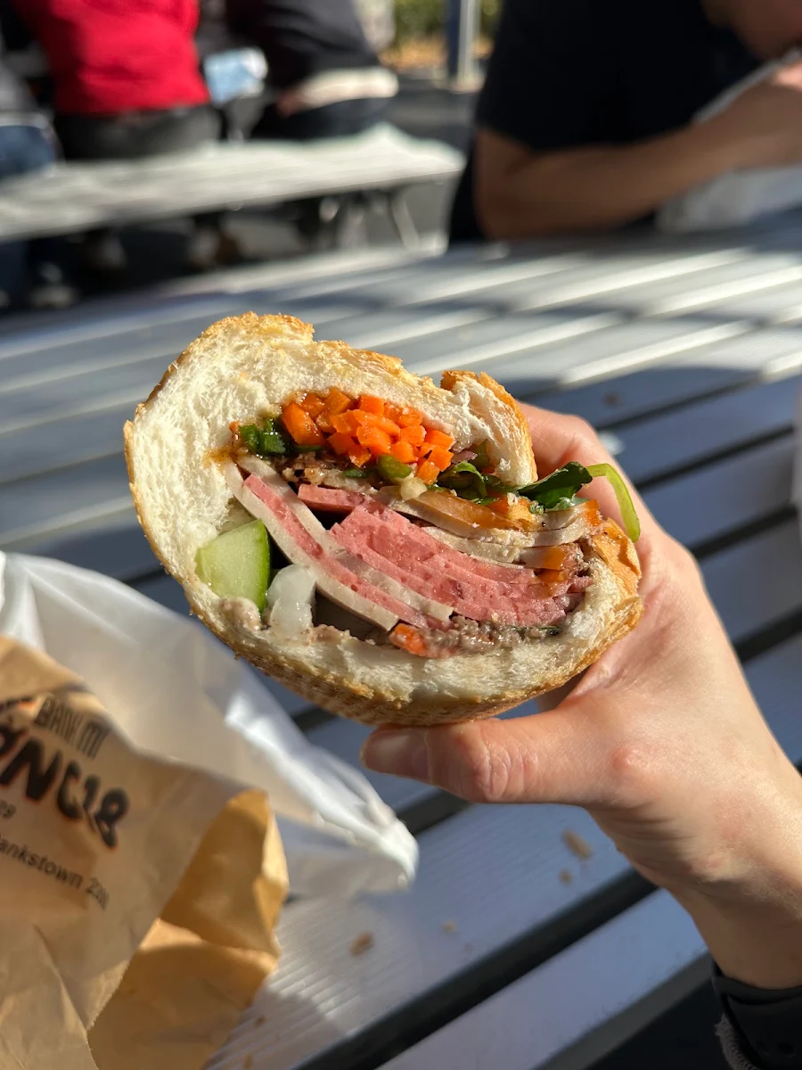 Highlights, Banh mi Phuong 18