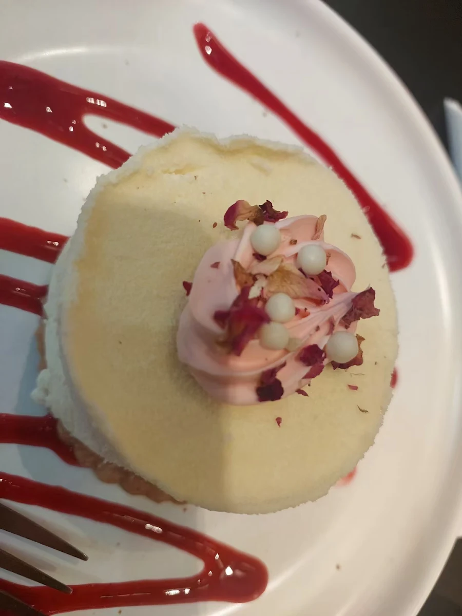 Lychee Cake, Max Brenner - Tuggerah
