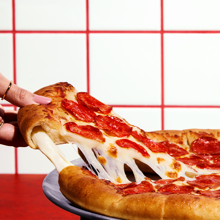 Highlights, Pizza Hut Clinton
