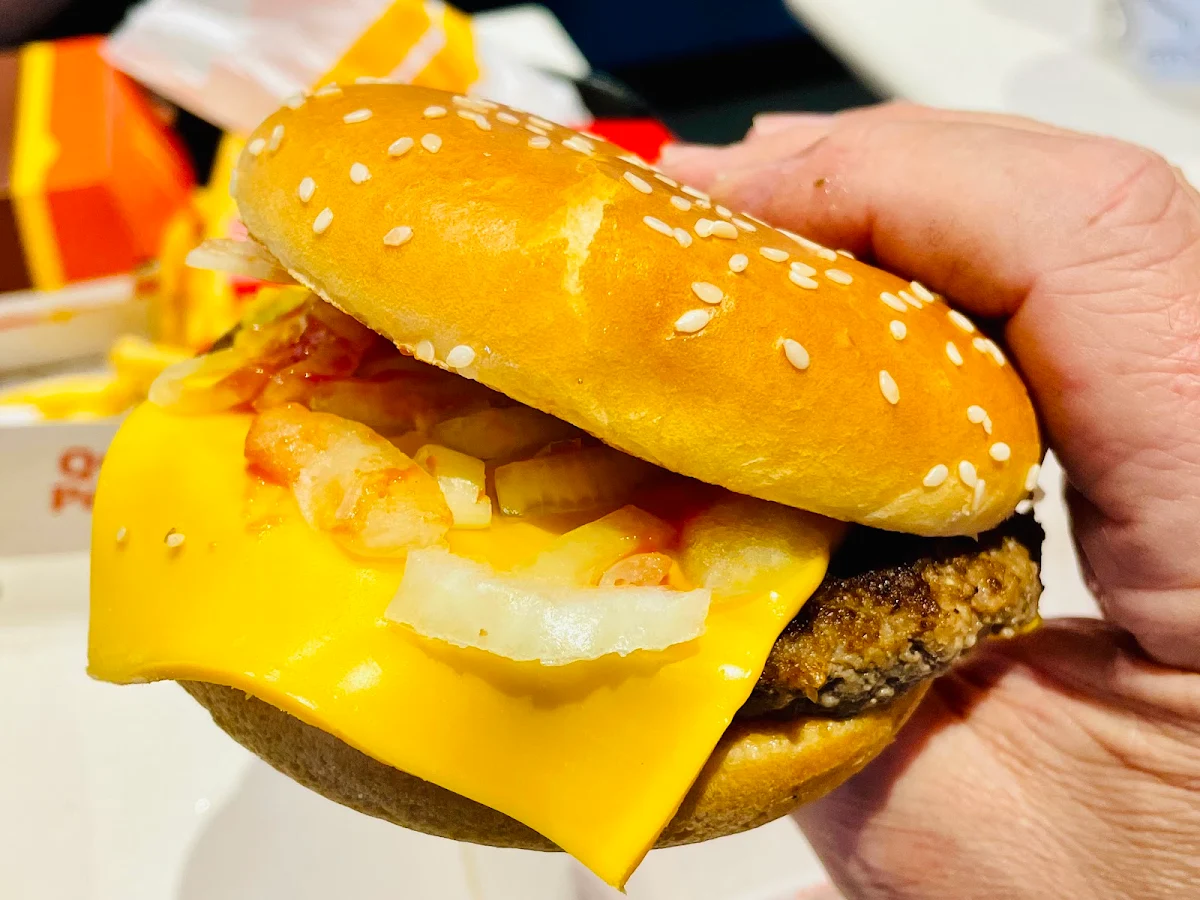 Double Cheeseburger, Mcdonald's Mount Colah