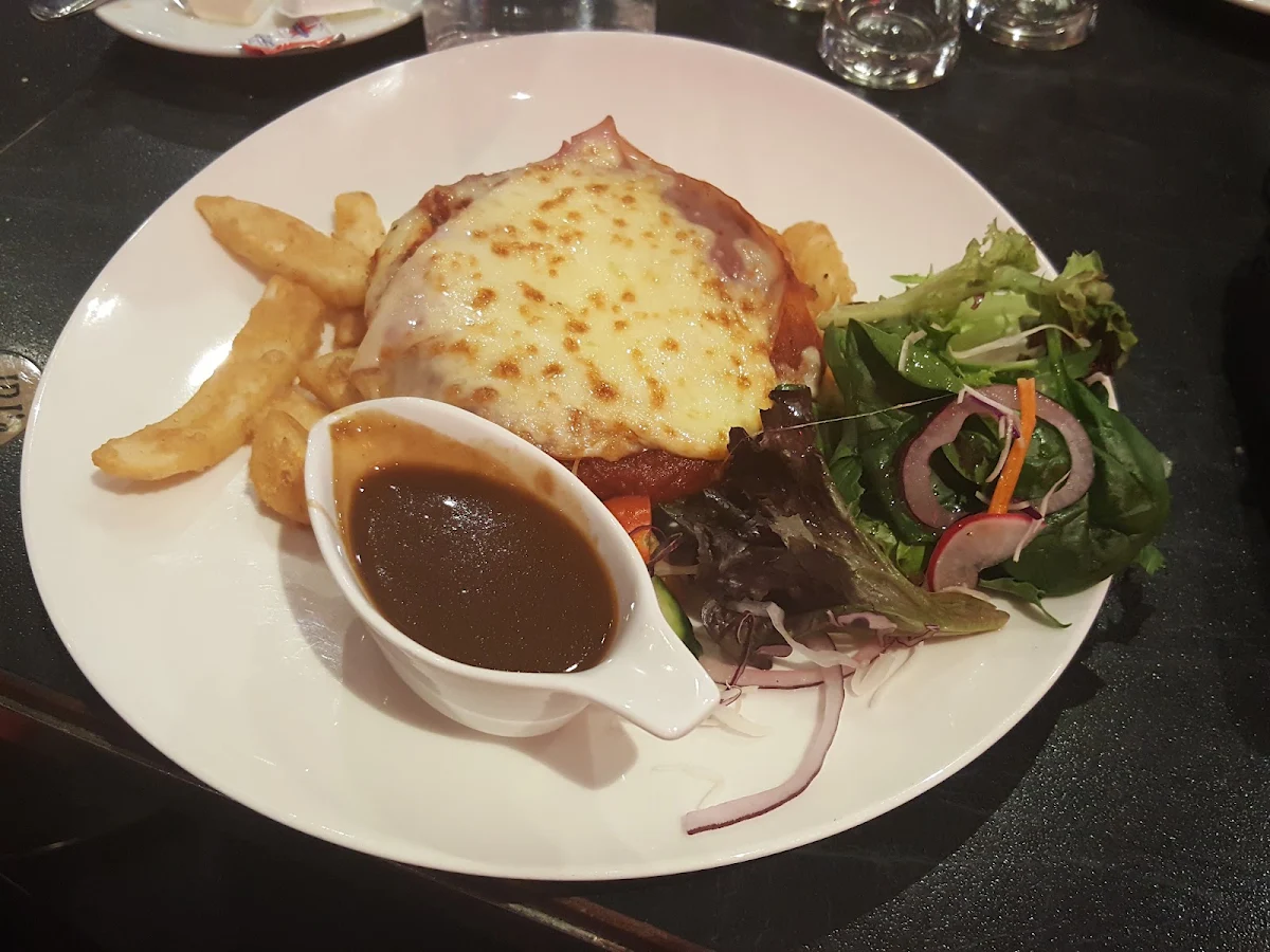 Chicken Parmigiana