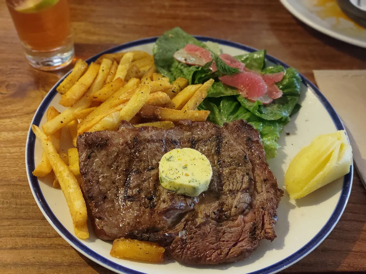 Porterhouse Steak with Chips