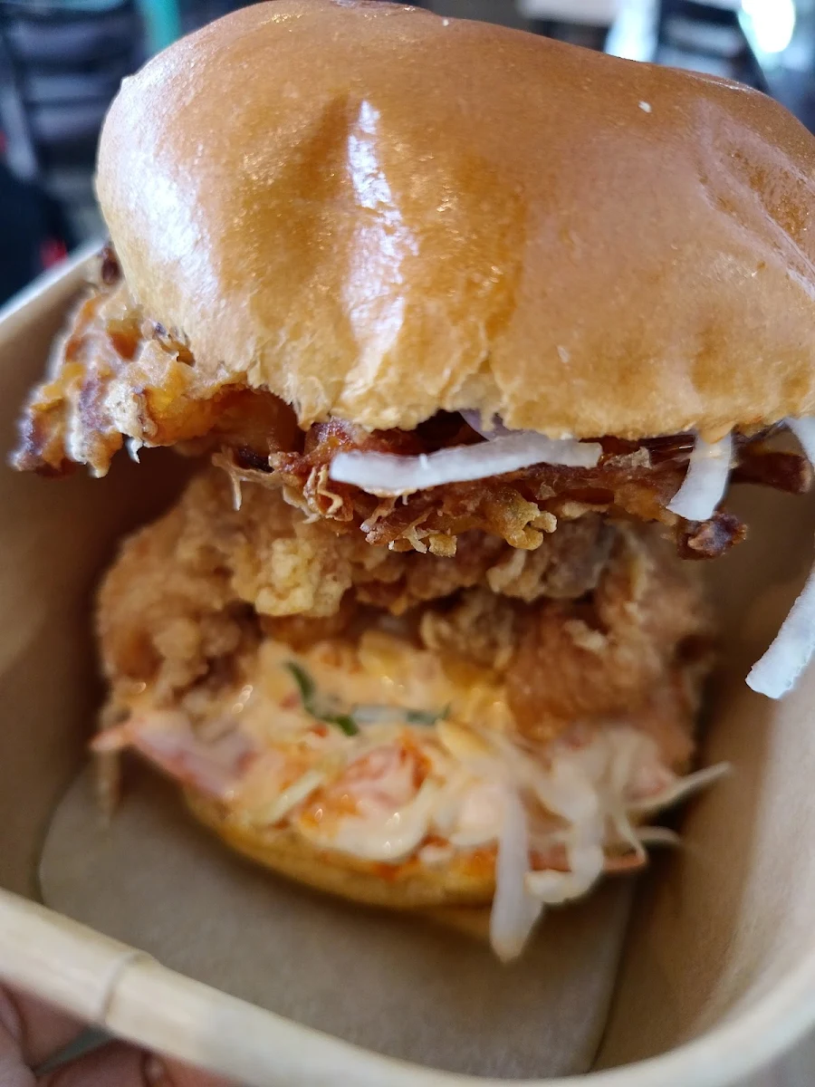 Karaage Burger