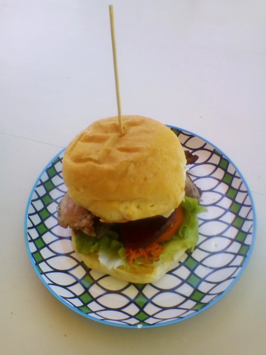 Hamburger Deluxe