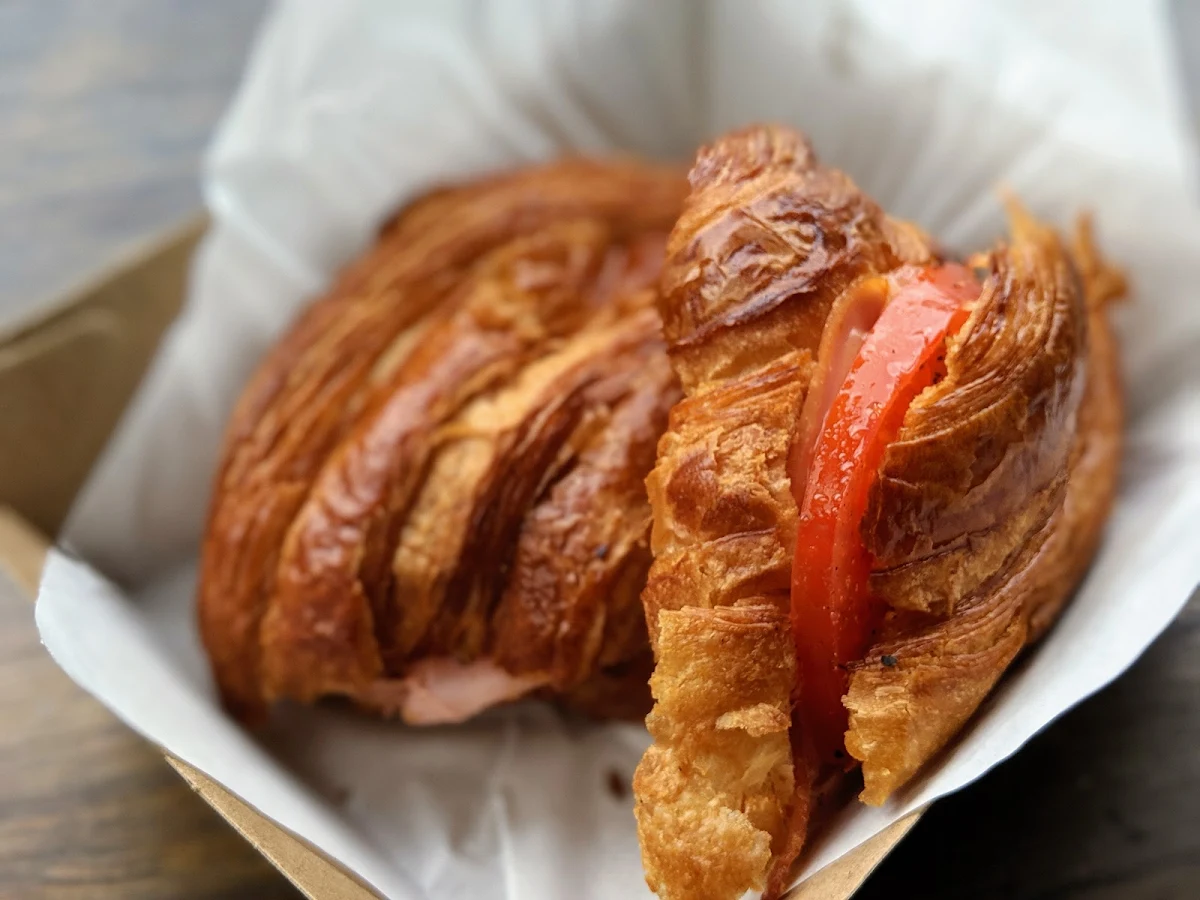 Toasted Ham Cheese & Tomato Crossisnt