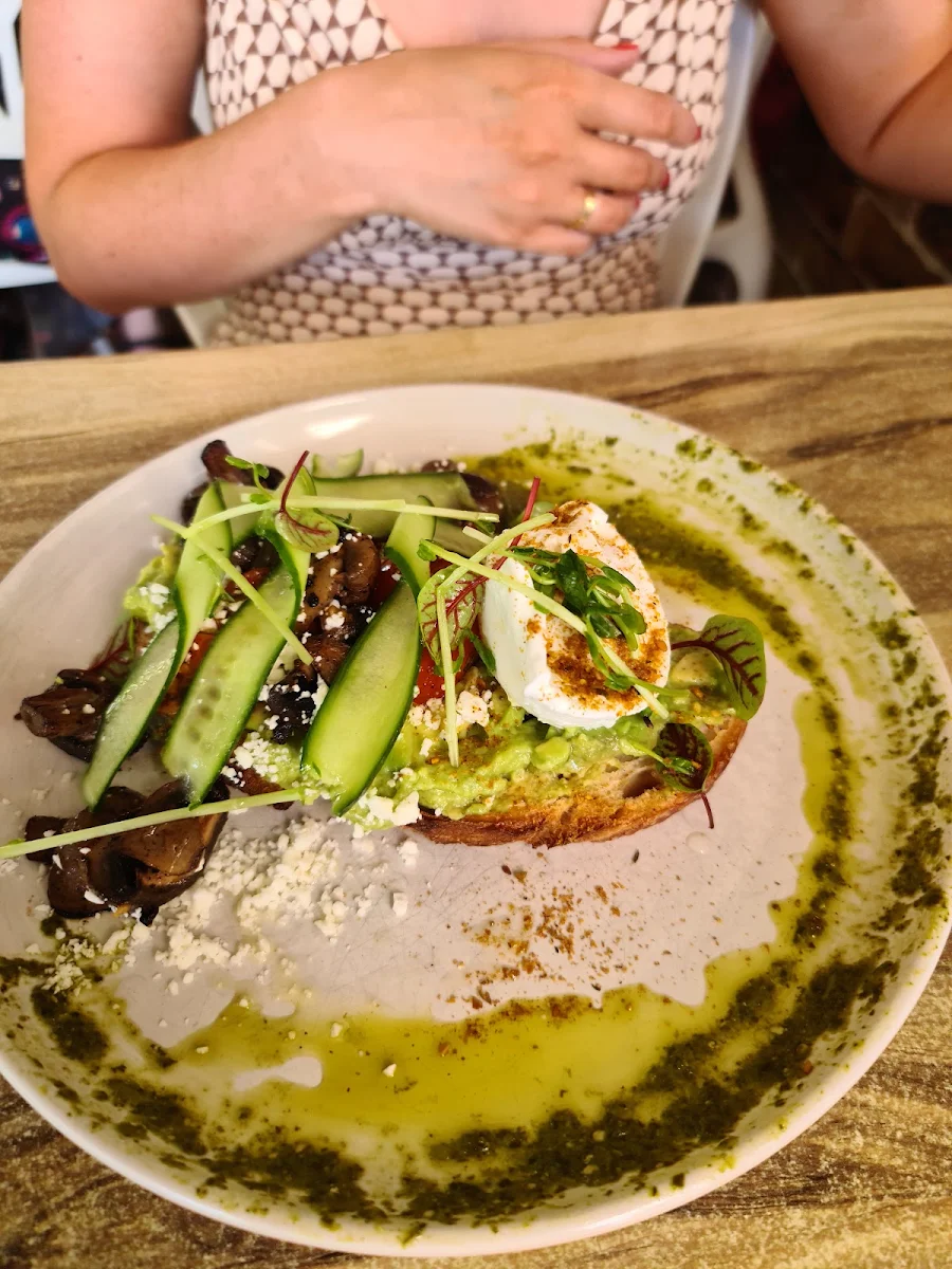 Smashed Avocado, Wild Dragonfly Cafe
