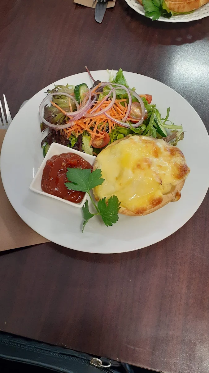 Highlights, Angie's Cafe & Bakeshop