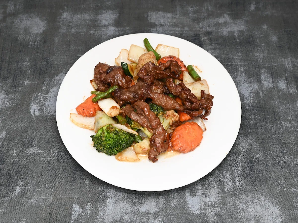 Lemongrass Beef Pork Chicken King Prawns Combination