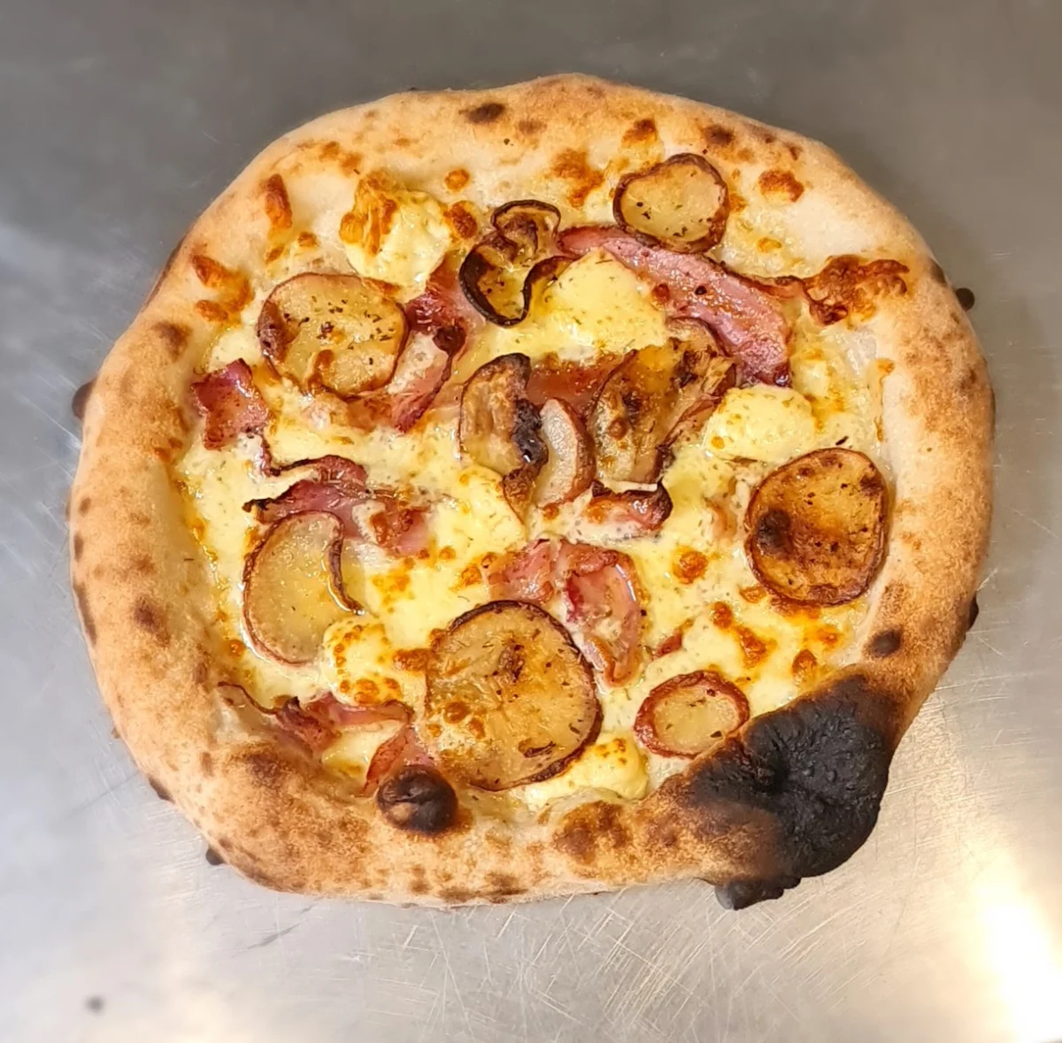 Highlights, Frankie Frankie Hot Pizza
