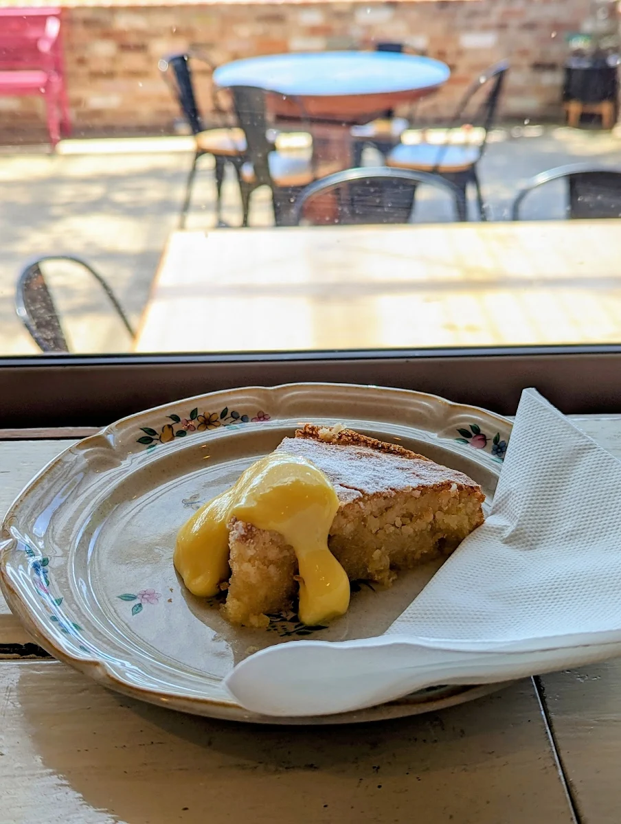 Lemon Macadamia Cake