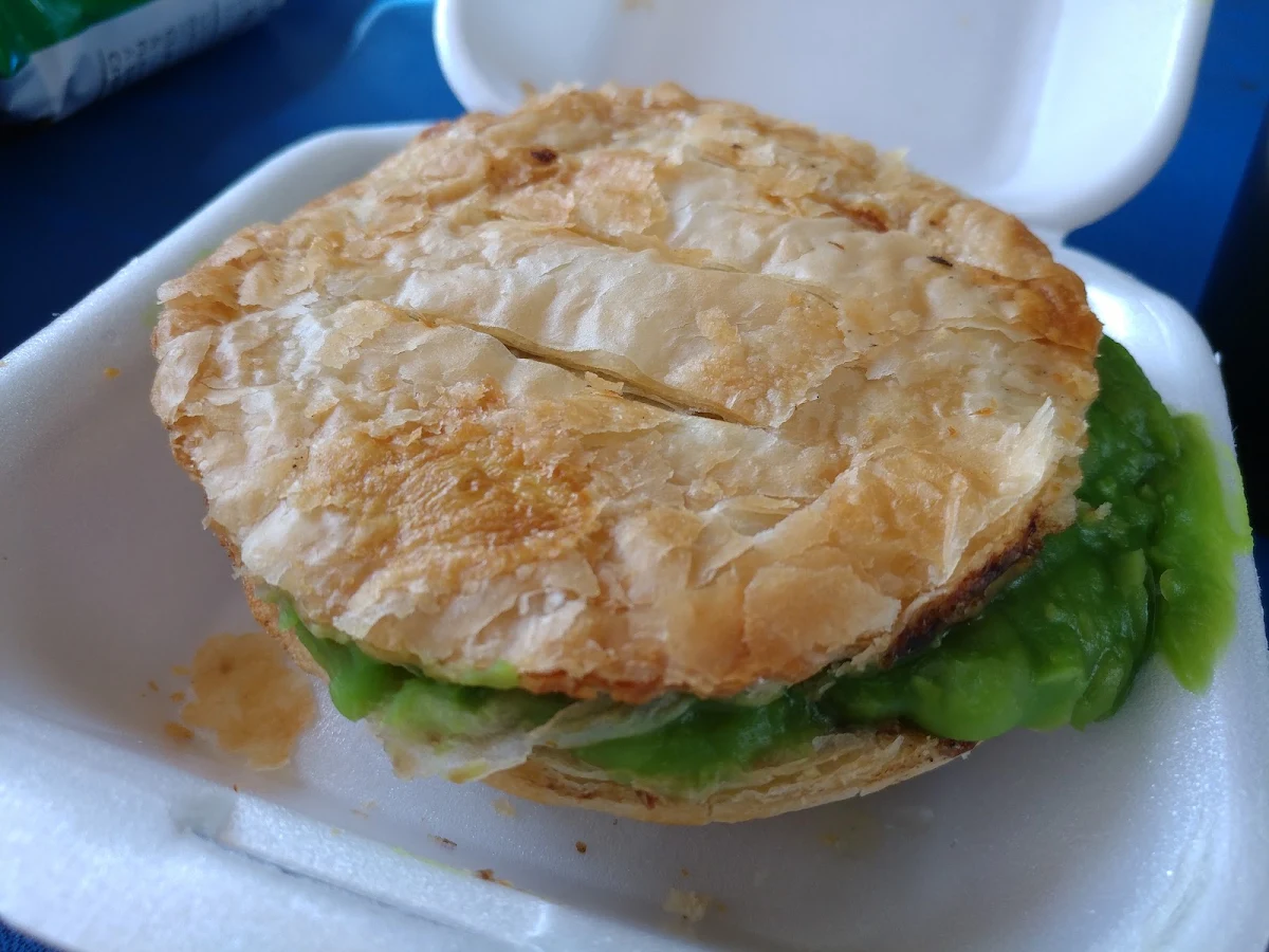 Highlights, Gisler's Roadside Pie Cafe