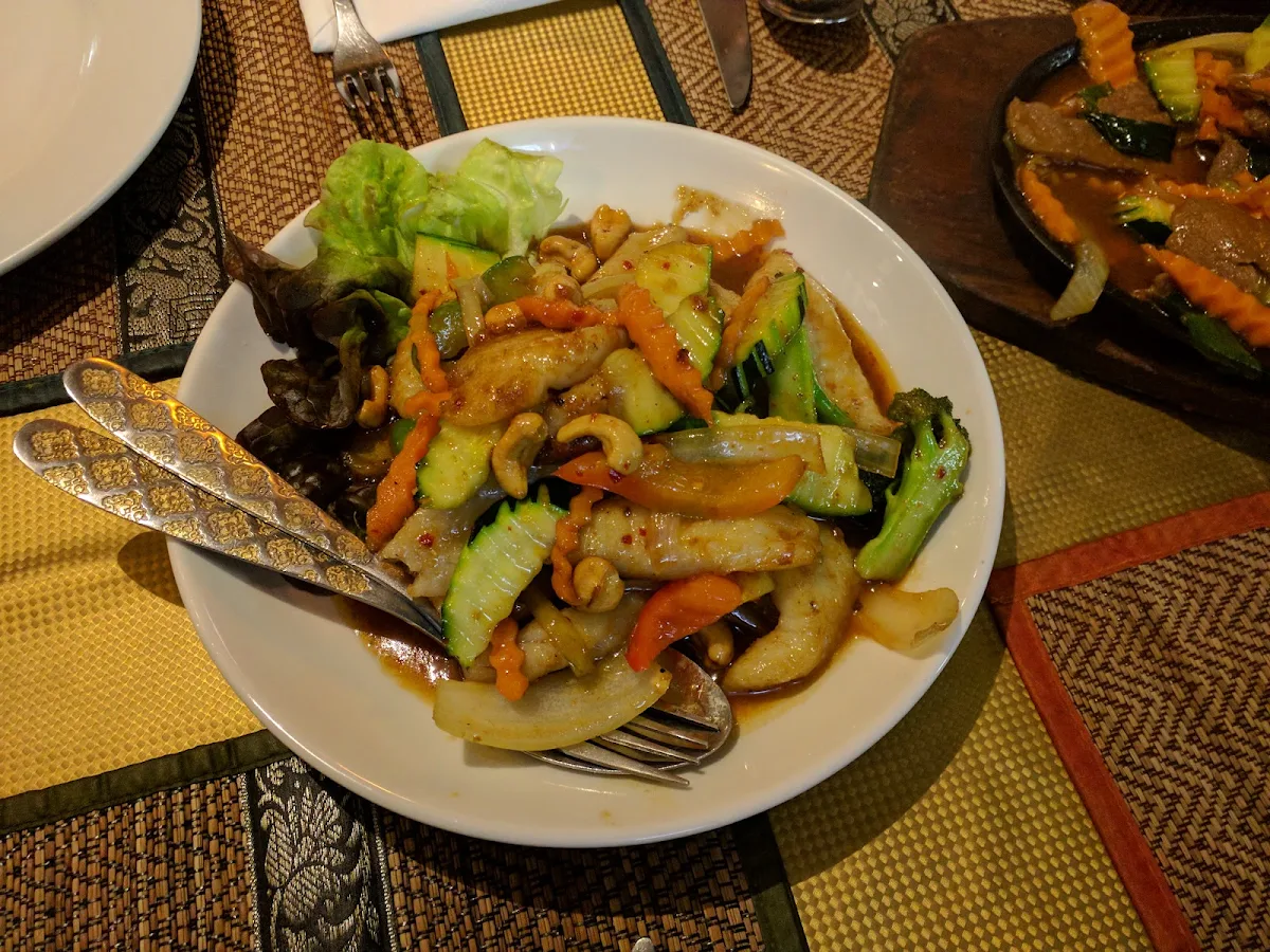 Stir Fry Cashew Nut with Fish Fillet