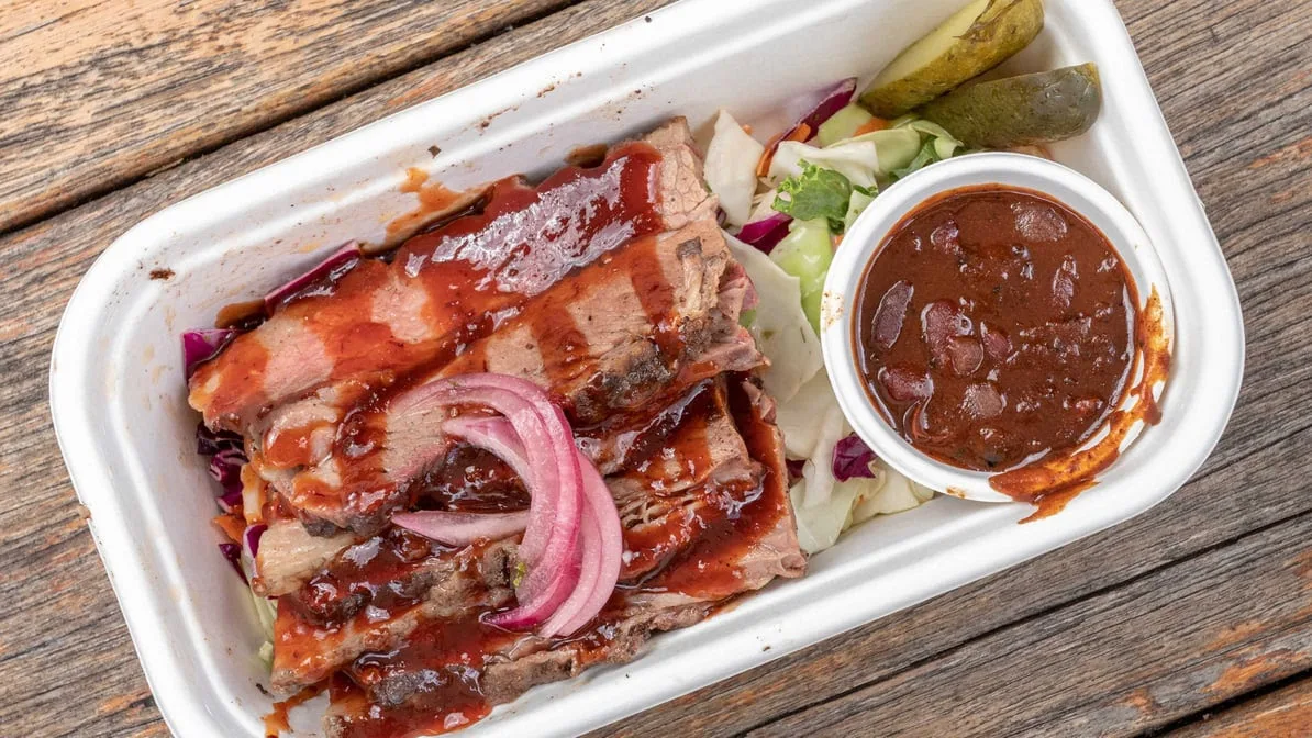 Highlights, Black sheep smoked meats