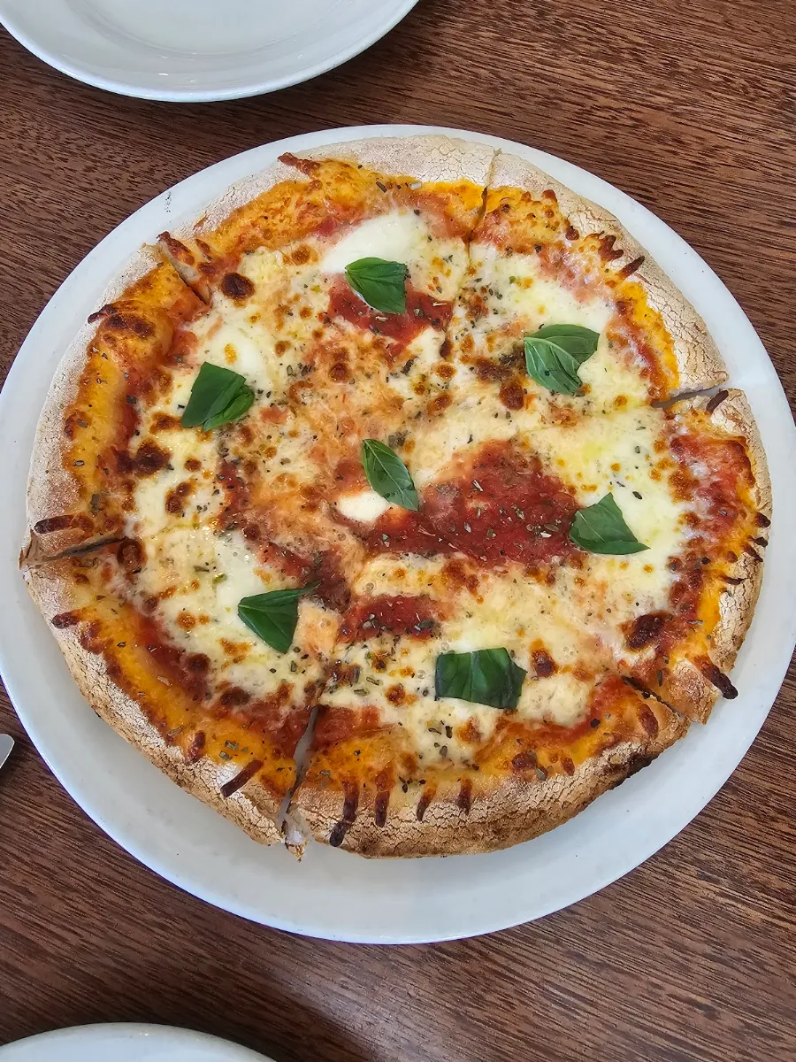 9 Margherita Pizza