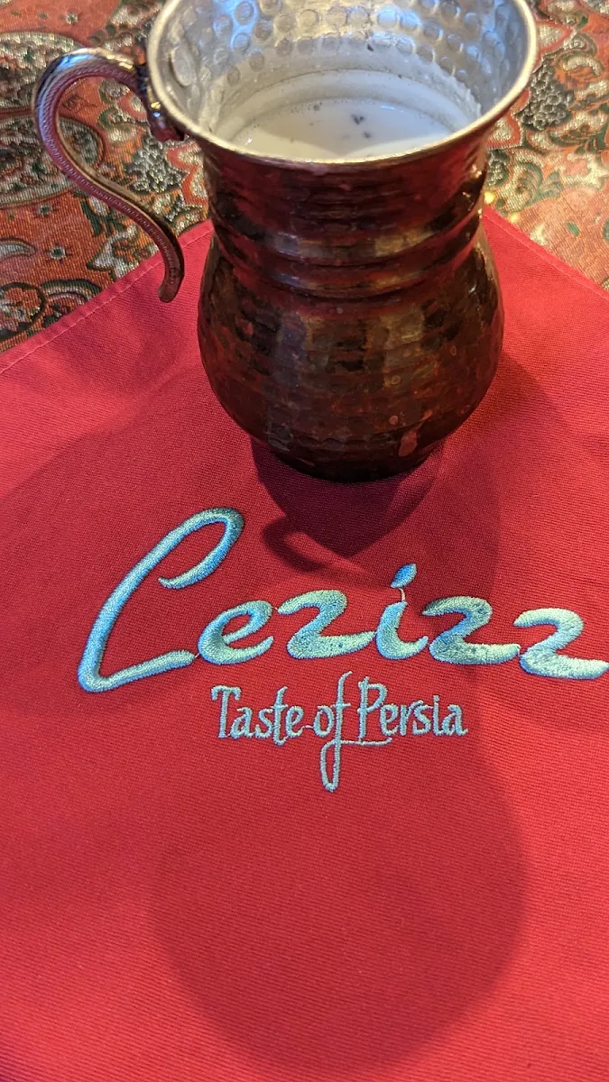 Doogh, Lezizz Restaurant