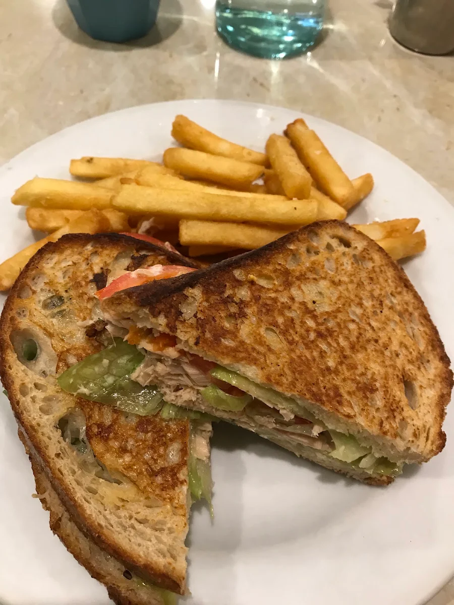 Toasted Chicken Sandwich Combo