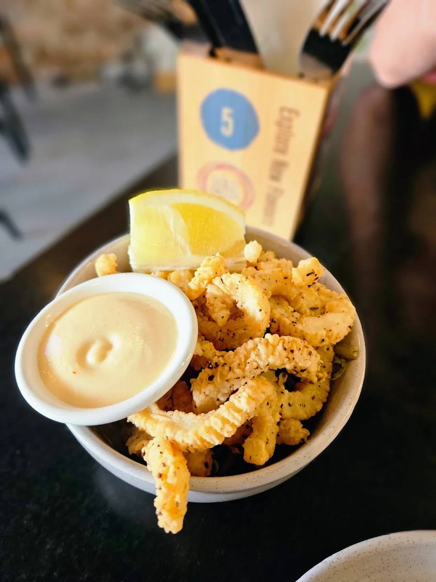 Lemon Pepper Calamari, Solo Pasta