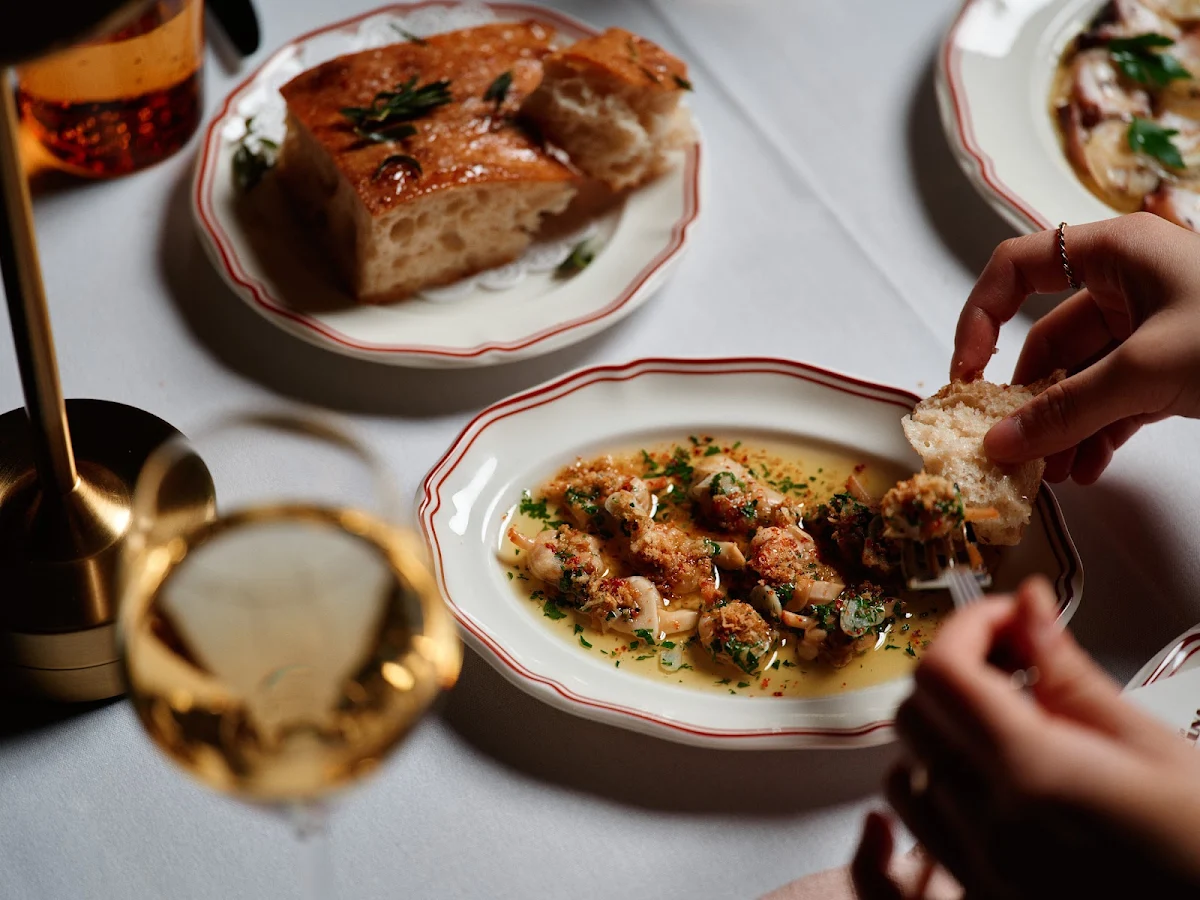 Highlights, Osteria Luna