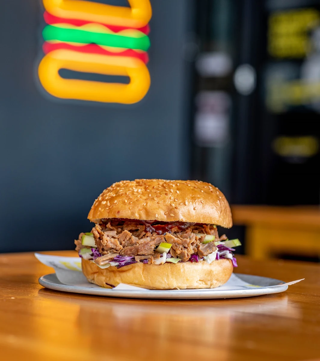 Highlights, Hello Harry The Burger Joint (Dickson)