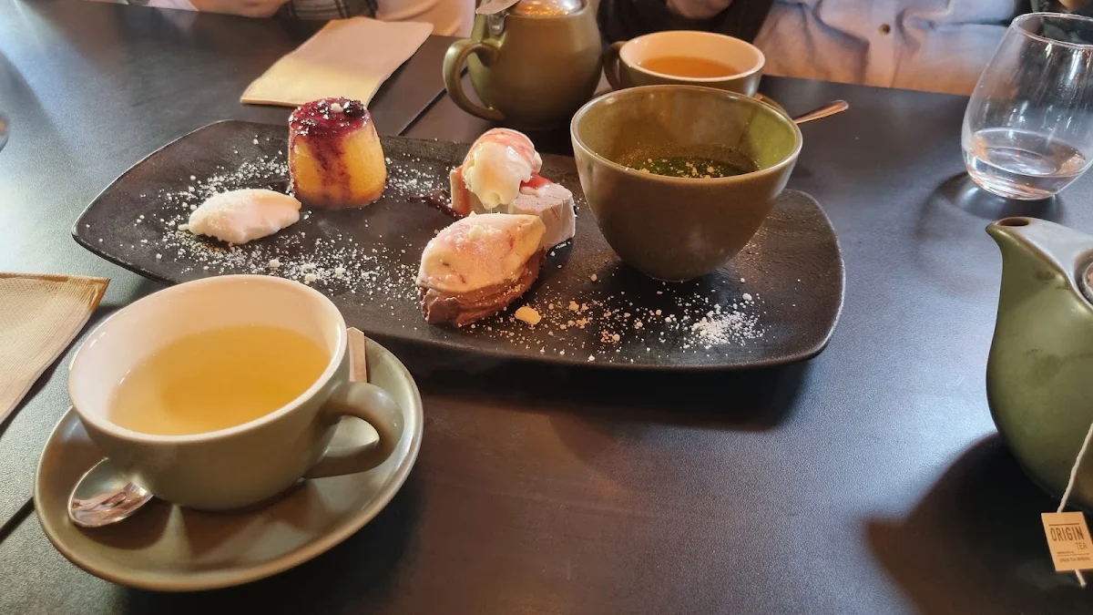 Desert Sample Platter, The Old Synagogue
