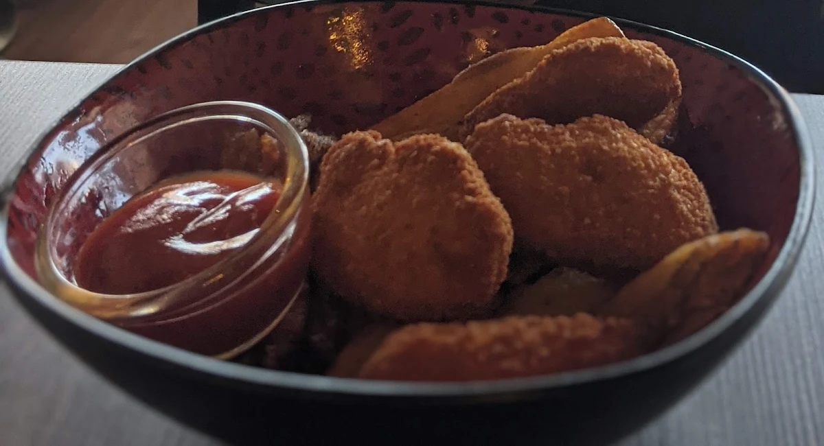 Kids Nuggets and Chips