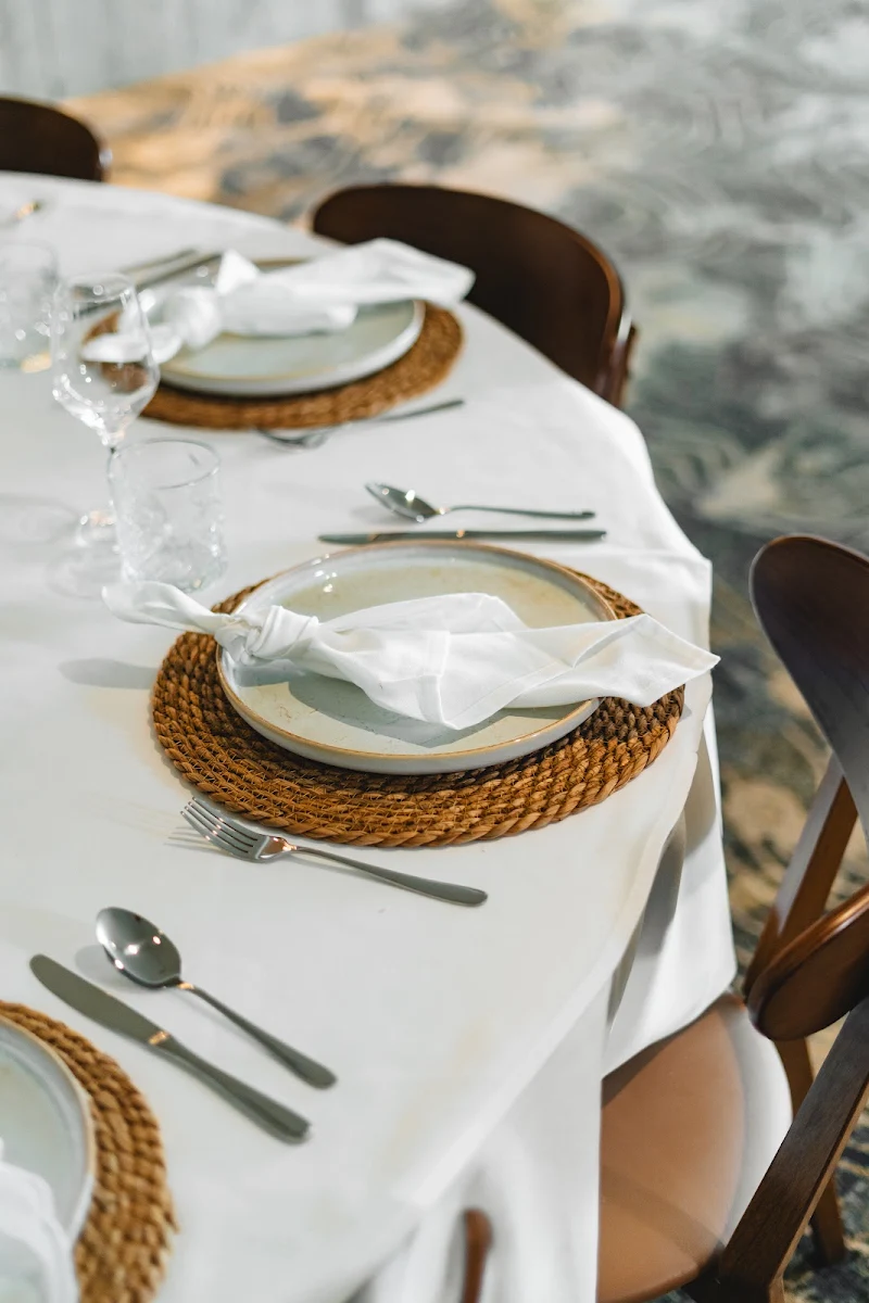 Highlights, Bligh Park Hotel