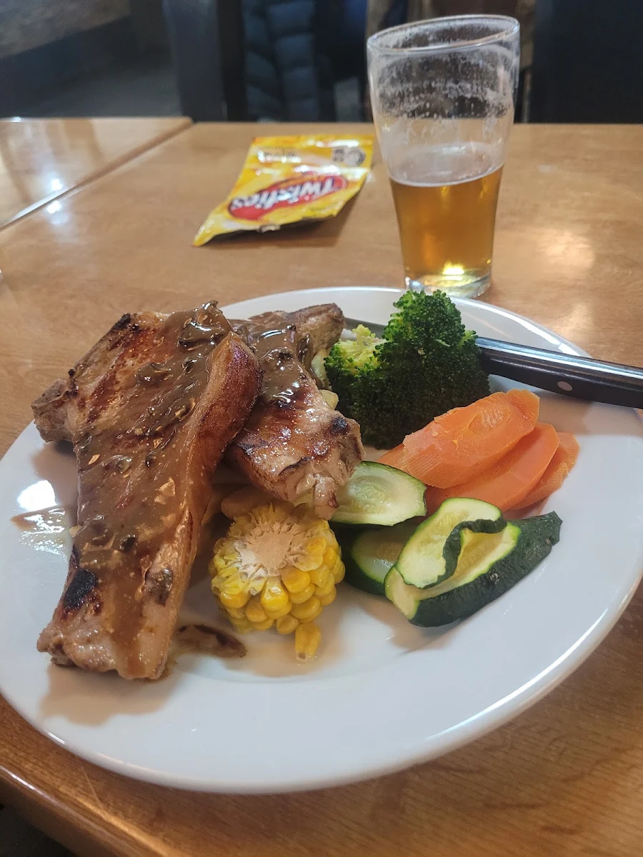 Highlights, Burren Junction Hotel