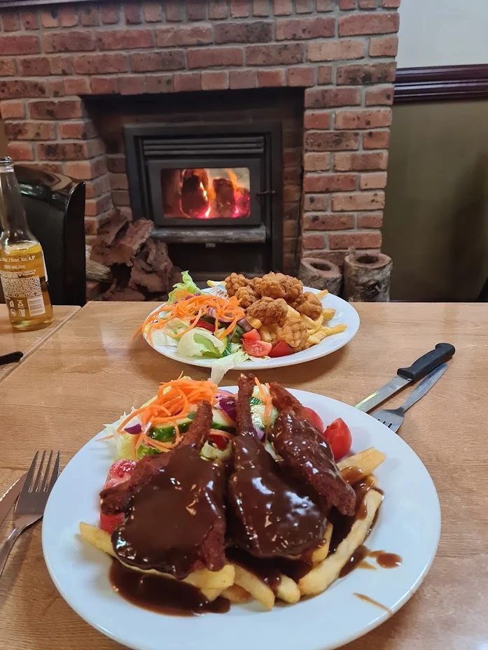 Highlights, Burren Junction Hotel