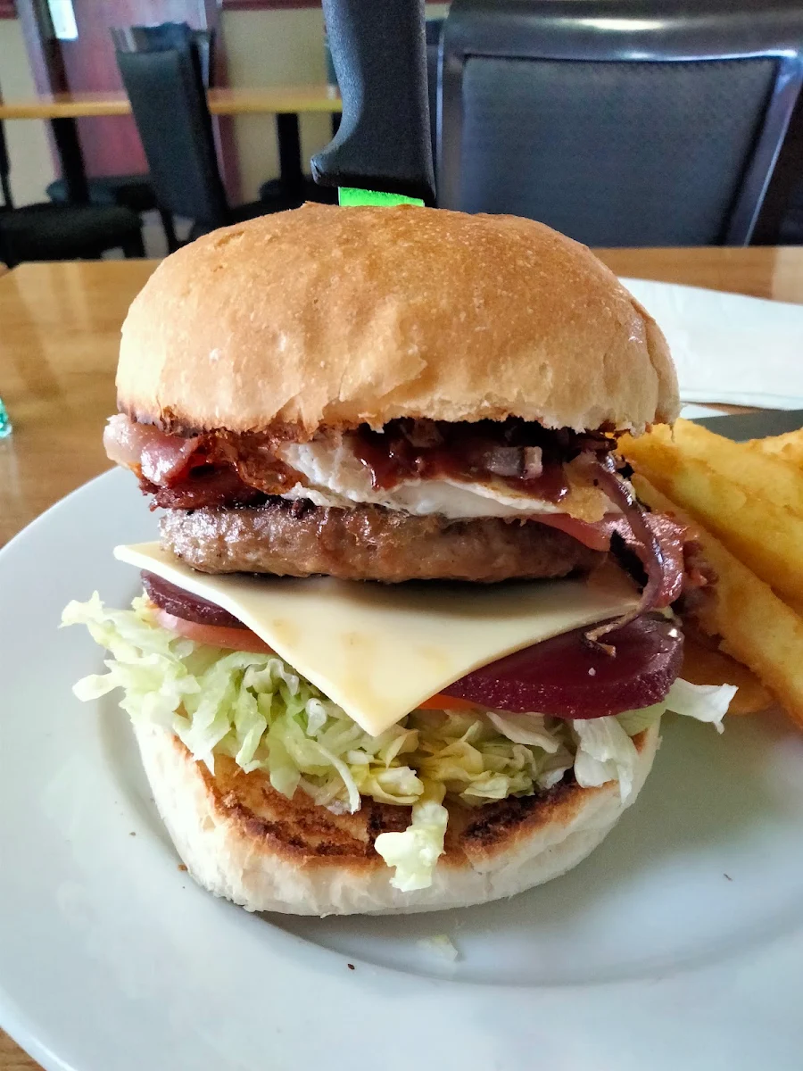 Highlights, Burren Junction Hotel