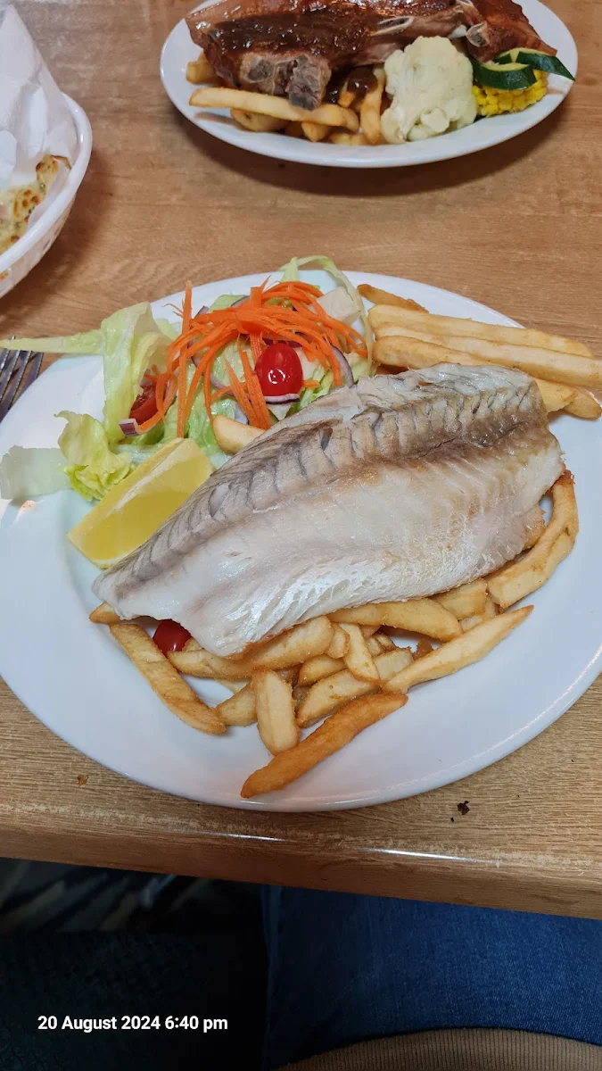 Highlights, Burren Junction Hotel