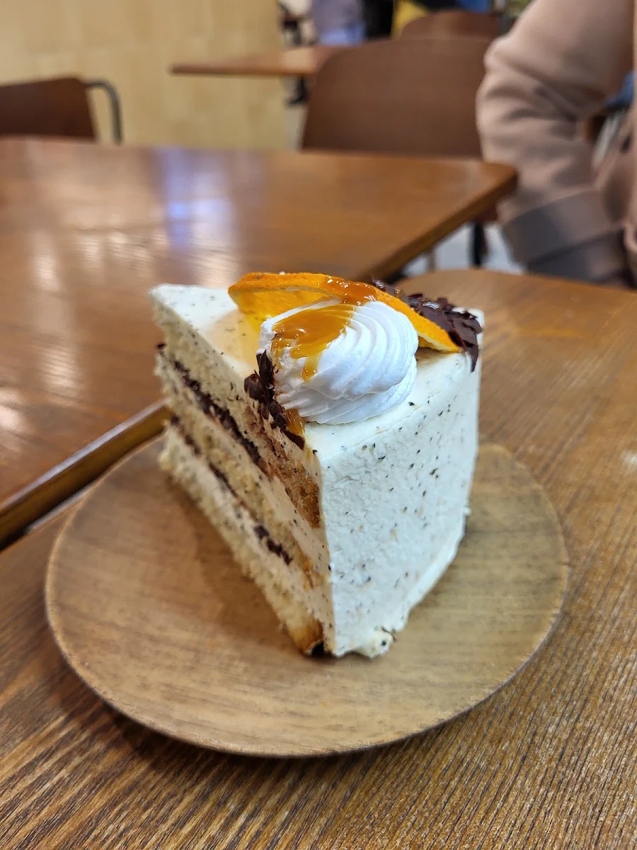 Earl Grey Cake