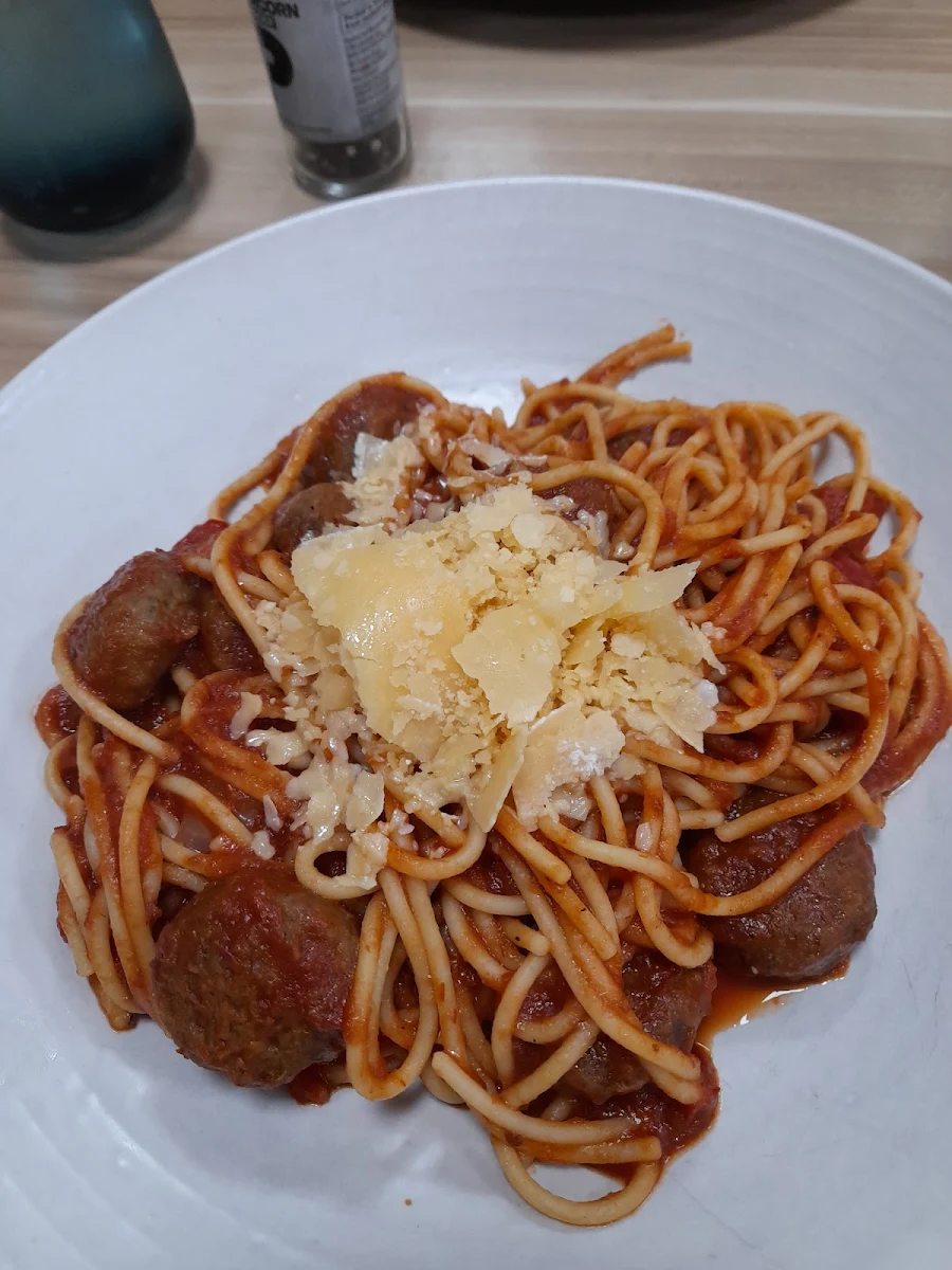 Spaghetti Bolognese, Wonthaggi Hotel
