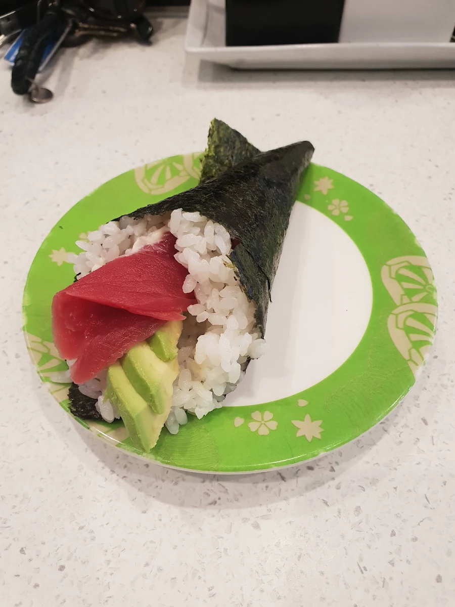 Hand Roll - Maguro & Avocado