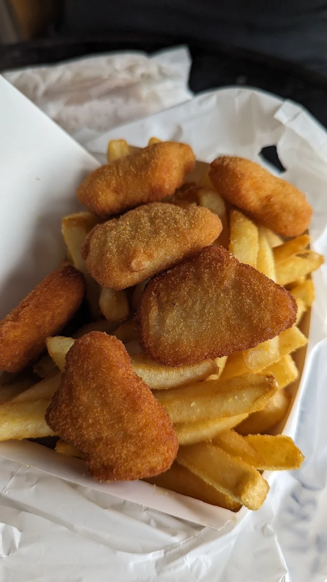 Highlights, Metro Chicken Coffee & Takeaway