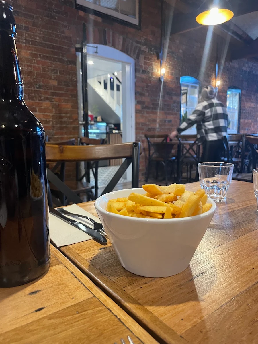 Fries, Schnitty Bar