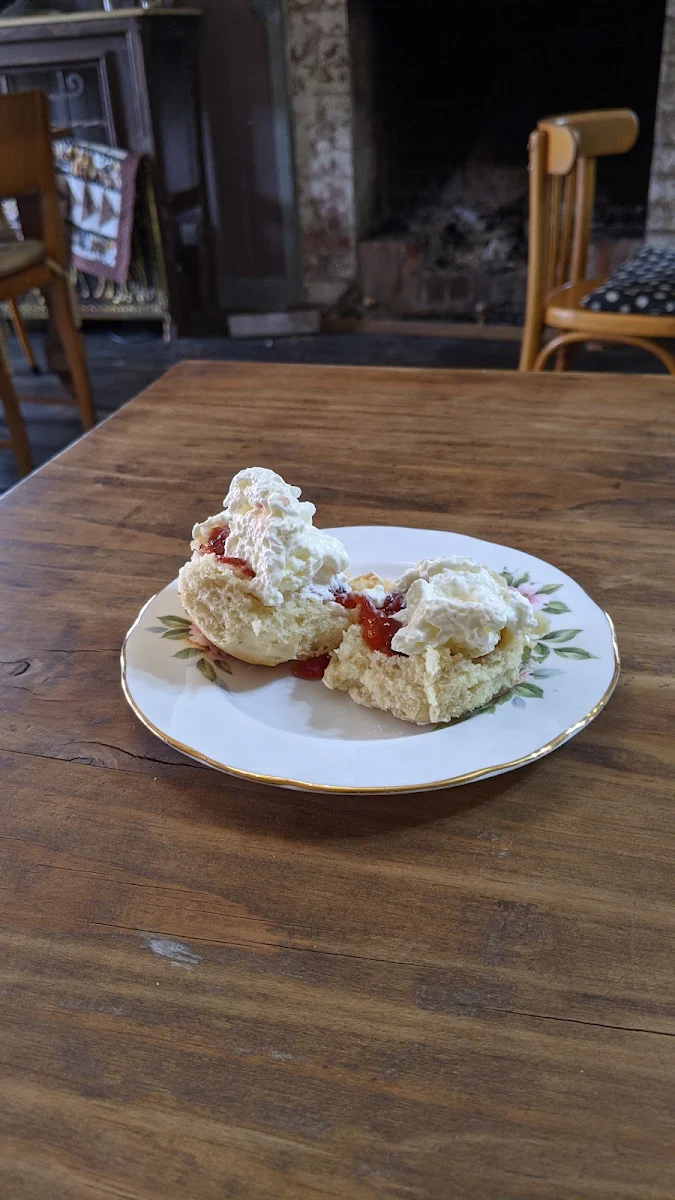 Highlights, Hamilton Inn Cafe and Accommodation